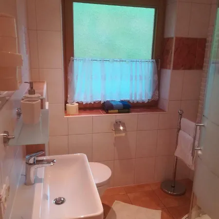 Tiefenbach Apartament