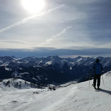 蒂芬巴赫公寓 *