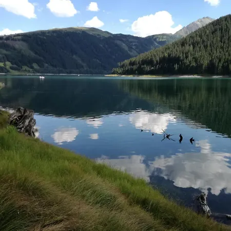 Tiefenbach Lägenhet